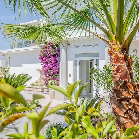 Villa Sandryon *