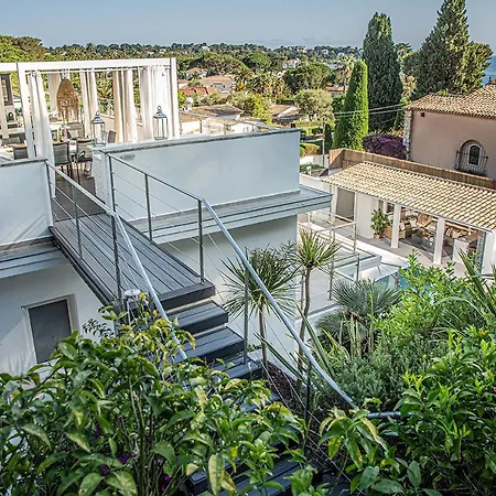 Sandryon Villa *